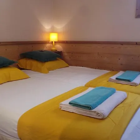 Chalet Chalet Sabot By Buildmyskitrip *
